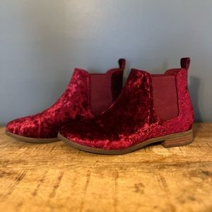 Toms Velvet Booties